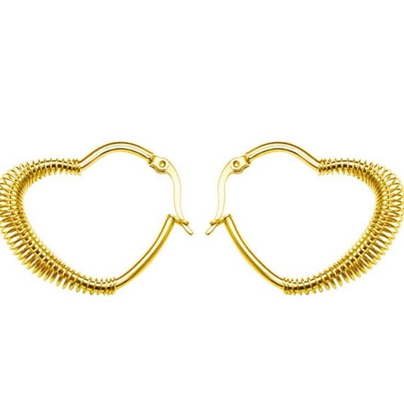 Heart hoop earrings - Picture 3 of 4